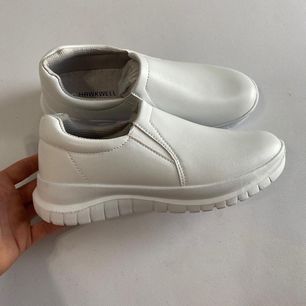 NWT Hawkwell bliss style 9 white nursing womens Slip On shoes slip resistant